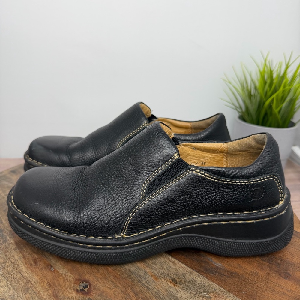 Born Black Slip-On Leather Casual Shoes - Size: 7 - Picture 2 of 8